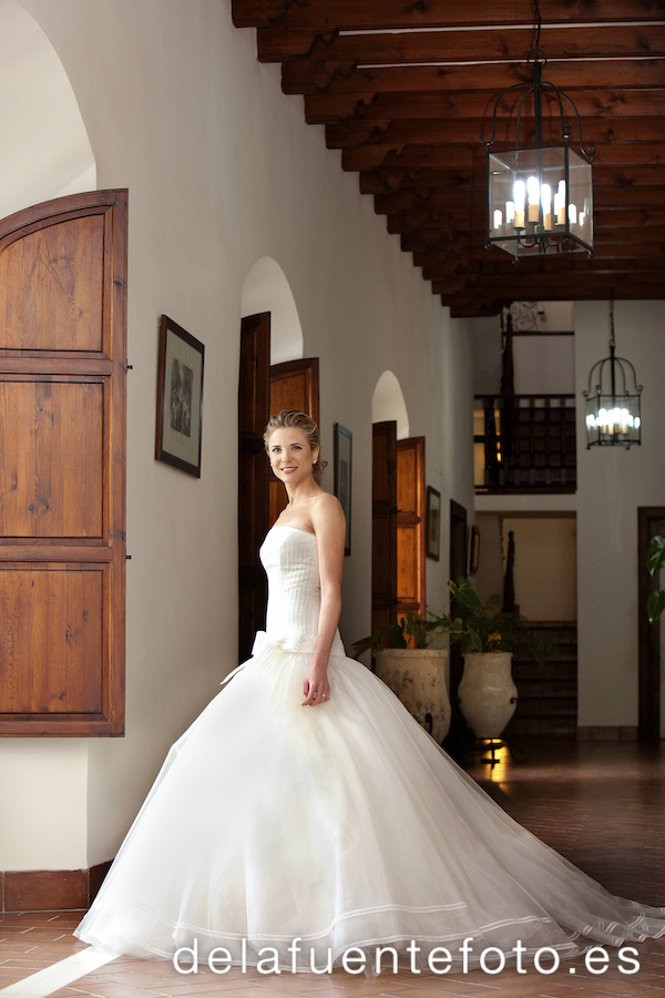 Reportaje de la boda de Pilar y Bruno en casa por De la Fuente Fotografía