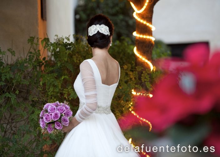Miriam y Juanjo se casaron en Córdoba, en la Iglesia de la Trinidad. Lo celebraron en Bodegas Campos y las fotografías las realizó De la Fuente