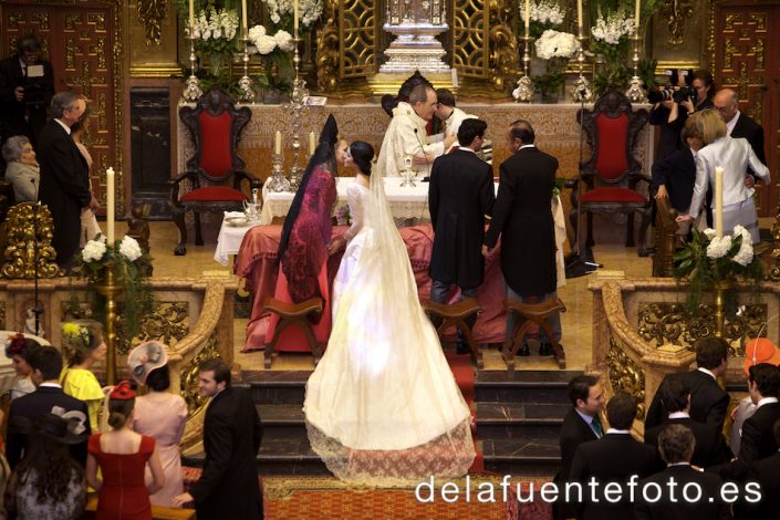 Paz entre novia y madrina y novio y padrino