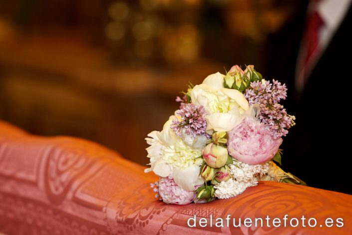 Detalle del ramo de la novia
